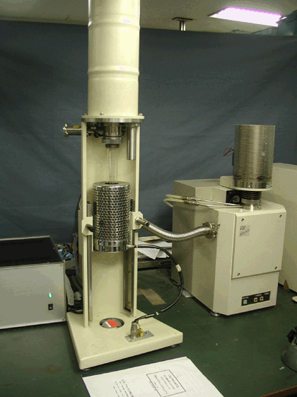 アルバック理工製熱機械試験機 TM-7000
